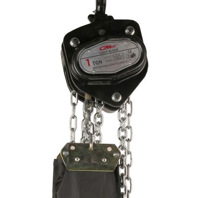 Повишаване на веригата на сценично оборудване